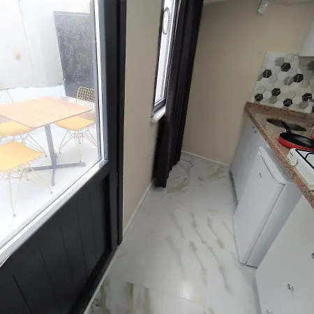 King Κωνσταντινούπολη